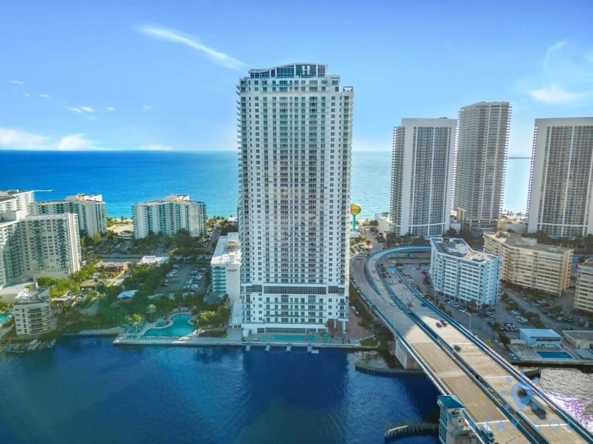 Coastal Relaxation - Parking Included - Amazing Pools Hollywood Exterior foto