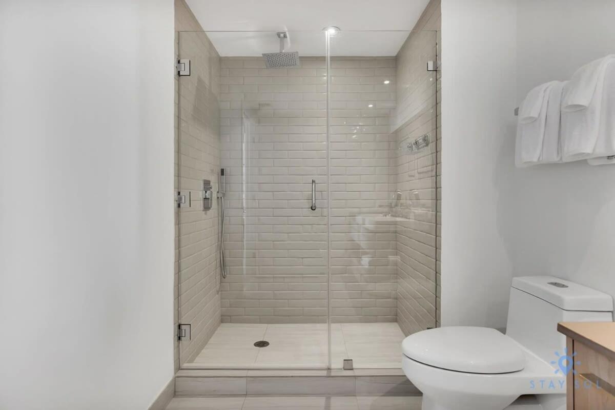 Coastal Relaxation - Parking Included - Amazing Pools Hollywood Exterior foto