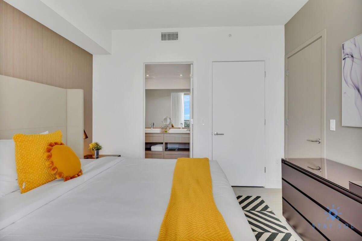 Coastal Relaxation - Parking Included - Amazing Pools Hollywood Exterior foto
